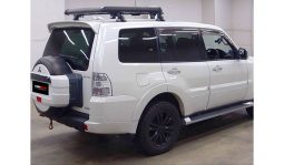 Mitsubishi Pajero 2011