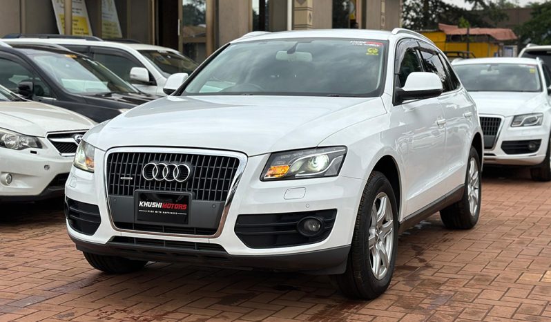 
								Audi Q5 2011 full									