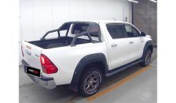 
										Toyota HILUX 2017 full									