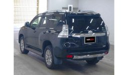 
										Toyota Land Cruiser Prado 2015 full									