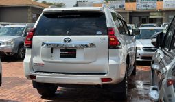 
										Toyota Land Cruiser Prado 2017 full									