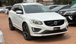 Volvo XC-60 2016