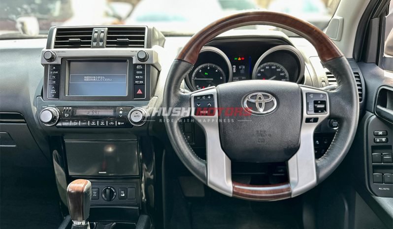 
								Toyota Land Cruiser Prado 2017 full									