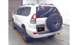 
										Toyota Land Cruiser Prado 2009 full									