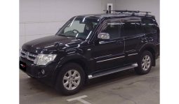 
										Mitsubishi Pajero 2012 full									