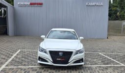 Toyota Crown 2018