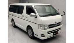 Toyota Hiace 2012