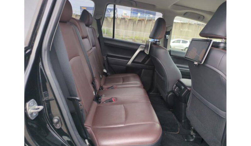 Toyota Land Cruiser Prado 2017 full