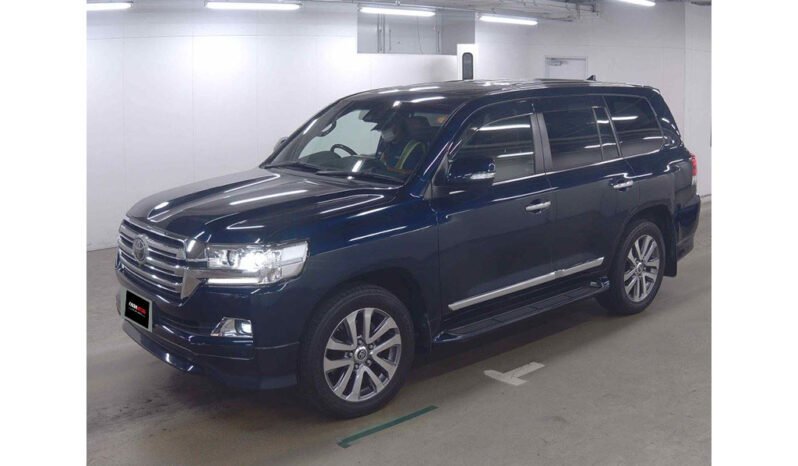 
Toyota Land Cruiser 2019 full									