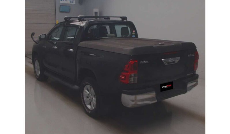 
Toyota Hilux 2018 full									