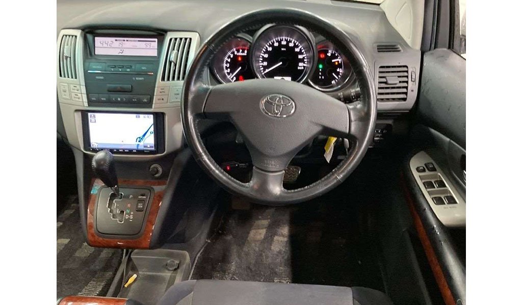 Toyota Harrier 2012