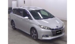 Toyota Wish 2013