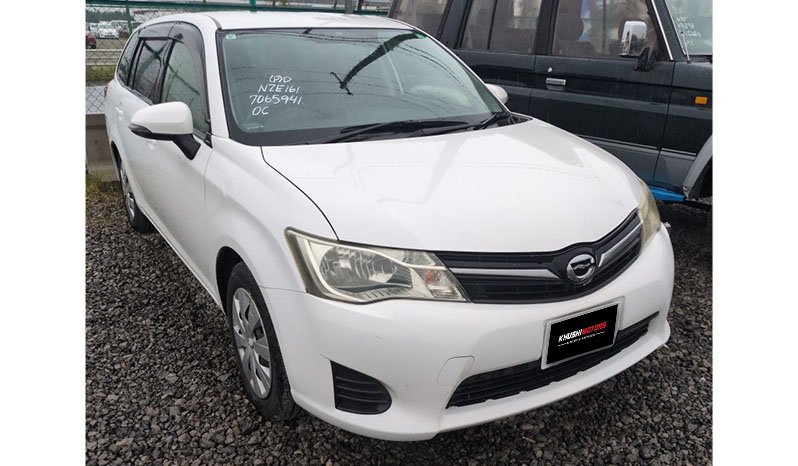 Toyota Corolla Fielder 2013