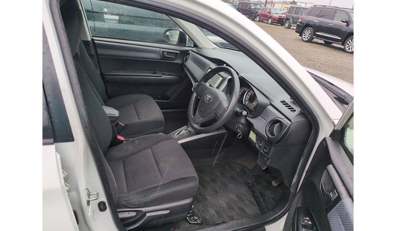 Toyota Corolla Fielder 2013