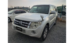 Mitsubishi Pajero 2012