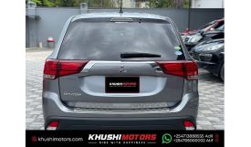 Mitsubishi Outlander 2015