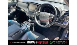 
Toyota Crown Athlete 2014 full									