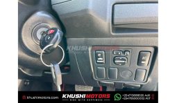 
Toyota Hilux Double Cabin 2015 full									