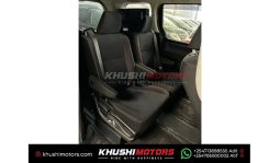 
Toyota Noah 2015 full									