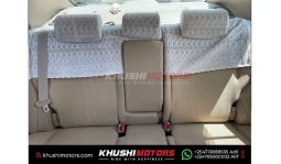 
Sedan Toyota  2014 full									