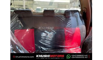 
Toyota Hilux Double Cab 2014 full									