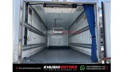 
Mitsubishi Fuso Canter 2014 full									