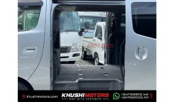 
Isuzu Como Van 2014 full									