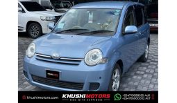 
Toyota Sienta 2014 full									