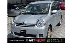 
Toyota Sienta 2014 full									