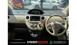 
Toyota Sienta 2014 full									