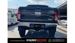 
Toyota Hilux Double Cabin 2015 full									