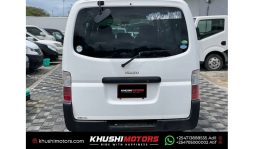 
Isuzu Como Van 2012 full									