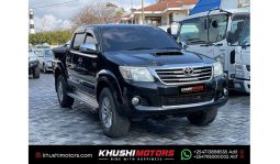 
Toyota Hilux Double Cabin 2015 full									