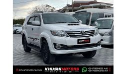 
Toyota Fortuner 2015 full									