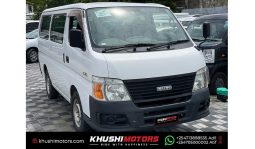 
Isuzu Como Van 2012 full									