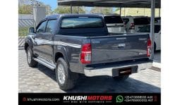 
Toyota Hilux Double Cabin 2015 full									