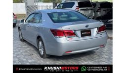 
Toyota Crown Royal saloon 2015 full									