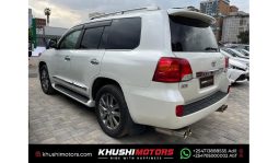 
Toyota Land cruiser V8 2015 full									