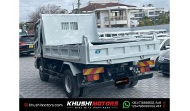 Mitsubishi Fuso 2015