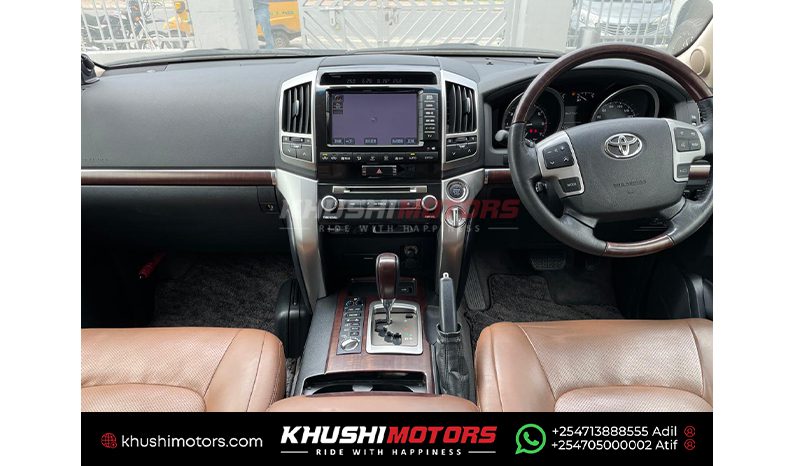 
Toyota Land cruiser V8 2015 full									
