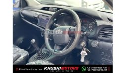 
Toyota Hilux Single Cabin 2015 full									