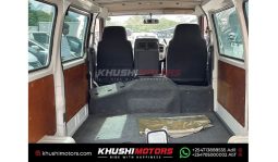 
Isuzu Como Van 2012 full									