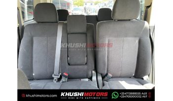 
									Mitsubishi Delica D5 2015 full								