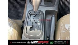 
Toyota Hilux Double Cabin 2015 full									