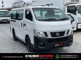 Nissan NV350 Caravan 2014 
