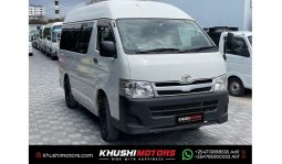 
Toyota Hiace 9L High Roof 2012 full									