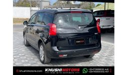 
Peugeot 5008 2015 full									