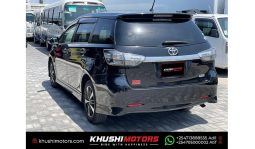 
Toyota Wish 2015 full									