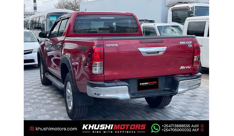 
Toyota Hilux Double Cabin 2015 full									