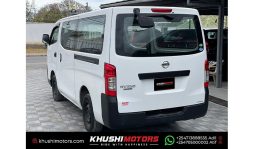 
Nissan NV350 Caravan 2013 full									